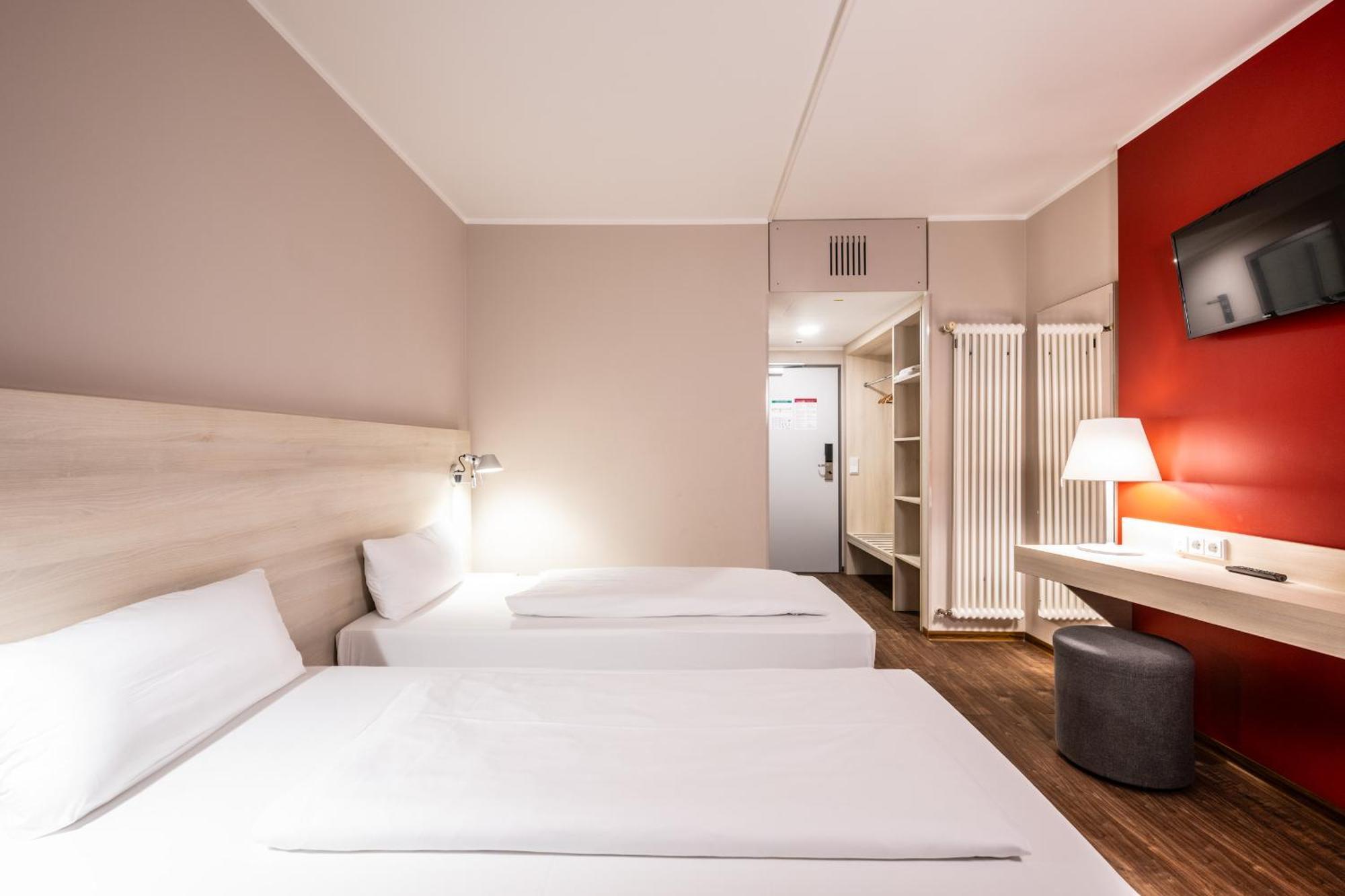 Hotel Irschenberg Sued エクステリア 写真